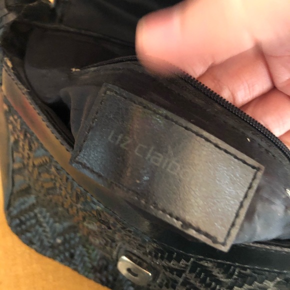 Vintage Black Woven Crossbody Bag - Picture 2 of 6